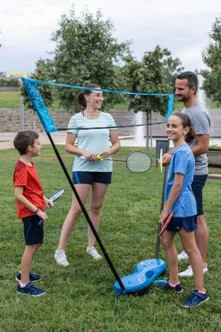 Perfly Portable Badminton Set With Net 2 Rackets And 2 Shuttlecocks 118